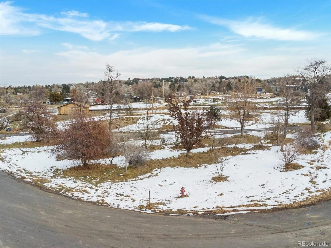 Photo of 996 Paragon Dr