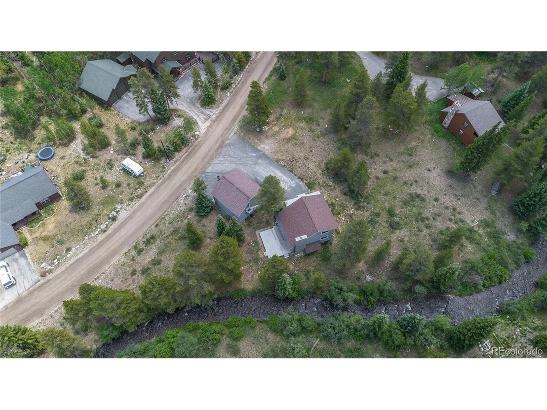 Photo of 214 Mountain View Trl