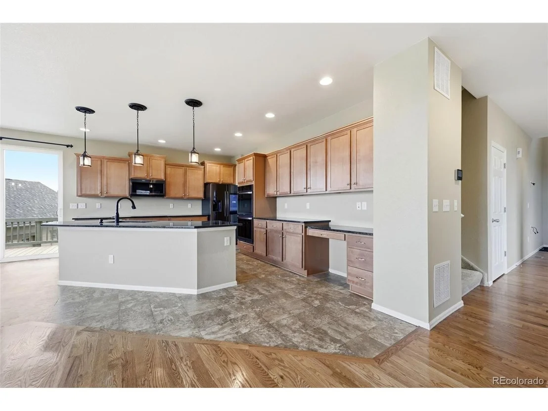 Photo of 42007 Westchester Cir