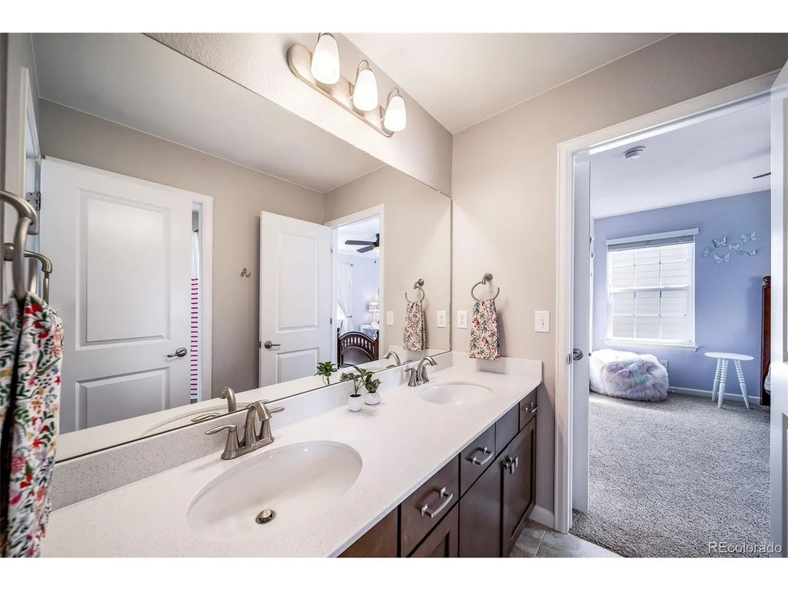 Photo of 23879 E Narrowleaf Pl