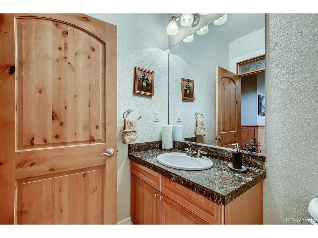 Photo of 2120 Jade Way