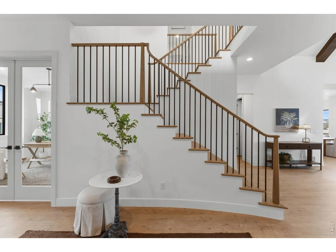 Photo of 155 Boxwood Dr