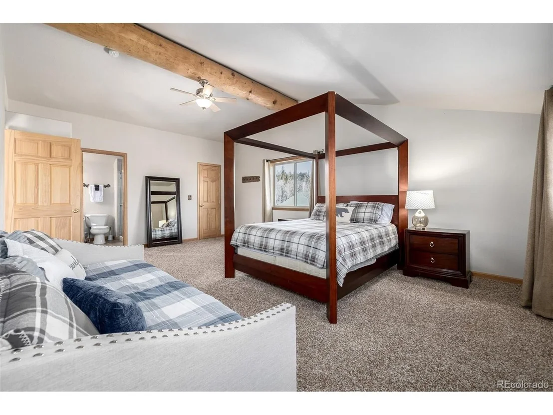 Photo of 60 Idaho Ct