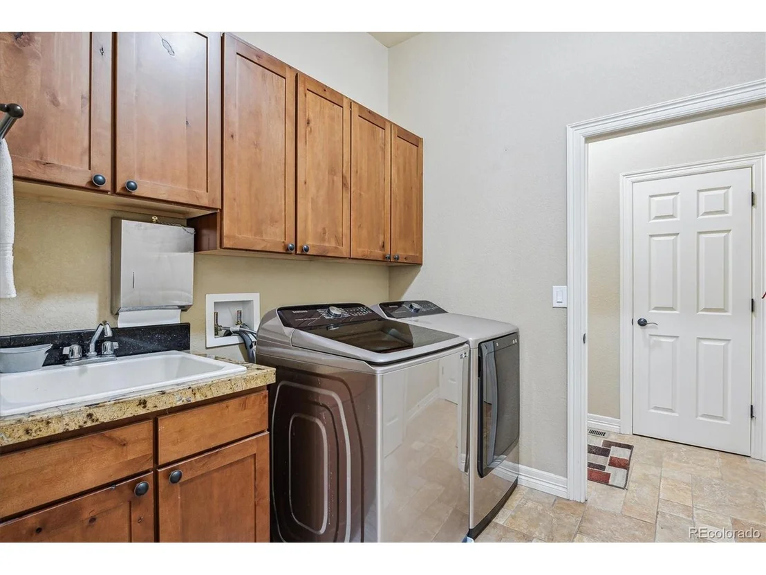 Photo of 16539 Jasmine St