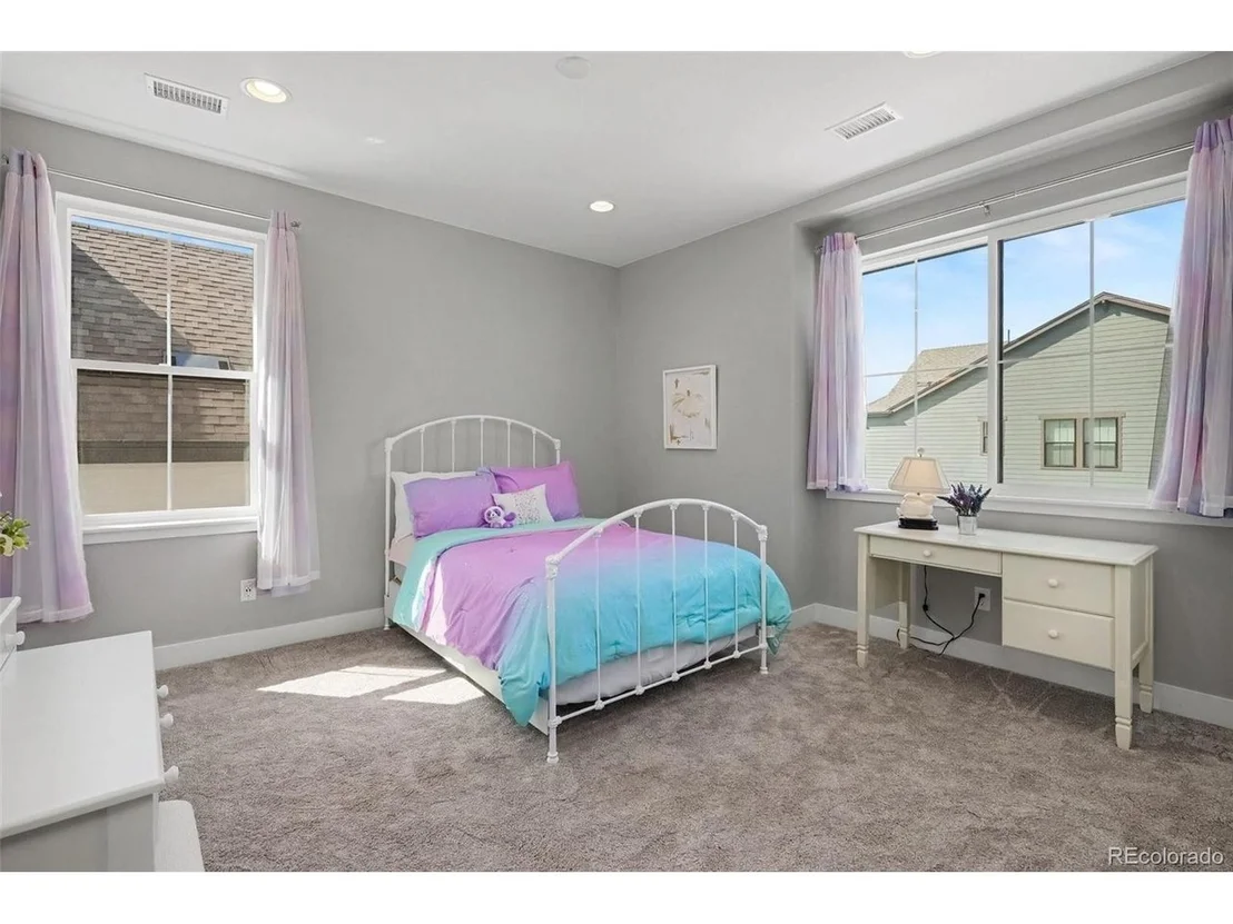 Photo of 9204 Star Fall Cir