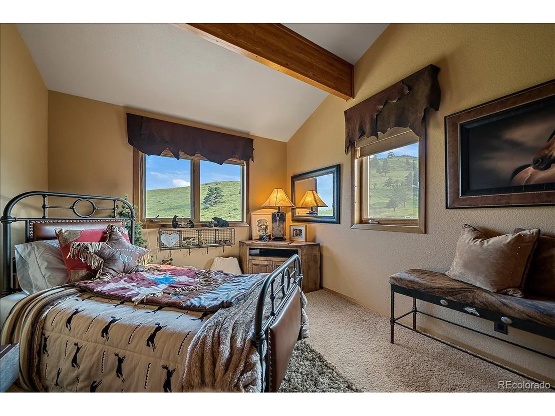 Photo of 4528 Sheep Patch Rd