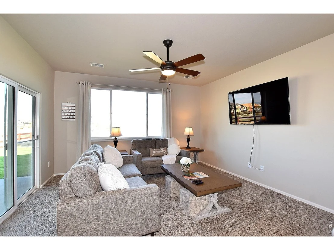Photo of 2423 Juno Ln