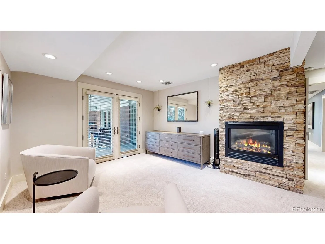 Photo of 477 Locust St