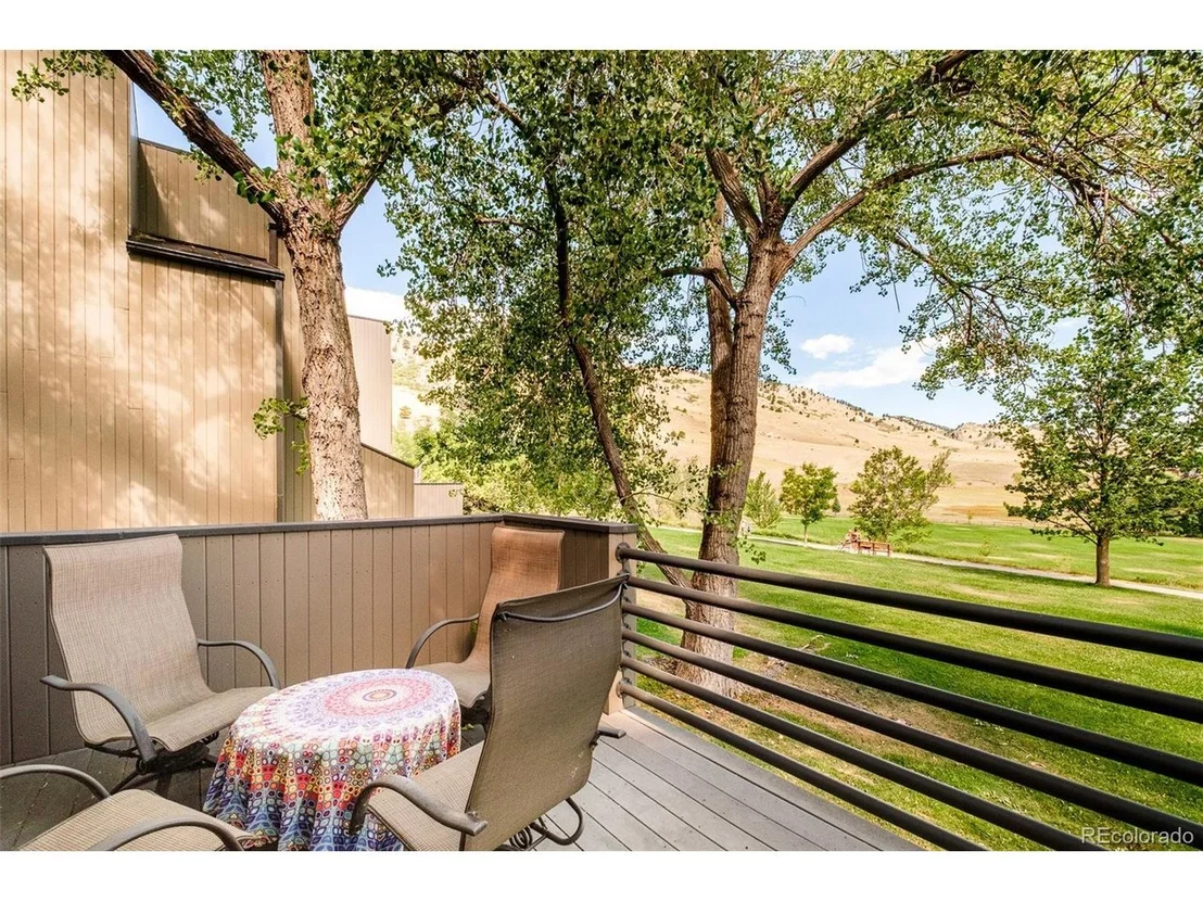 Photo of 485 Quail Cir
