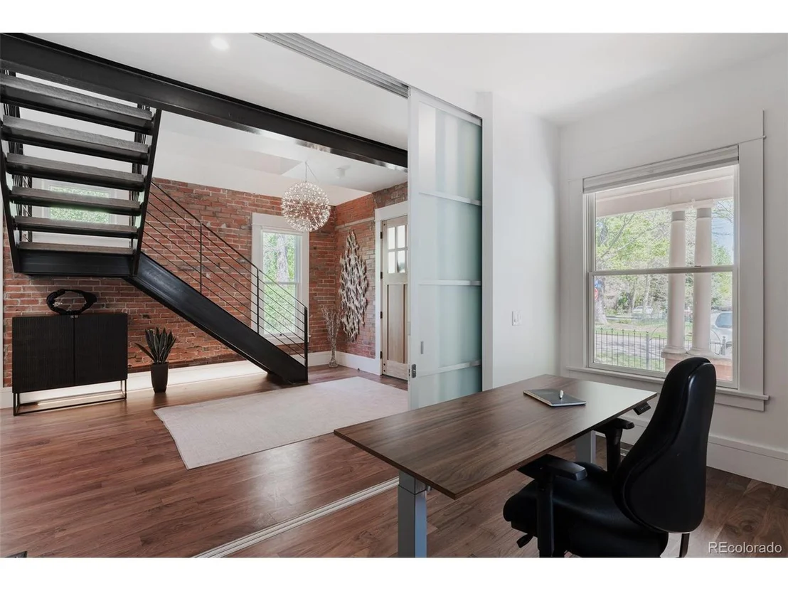 Photo of 504 Marine St
