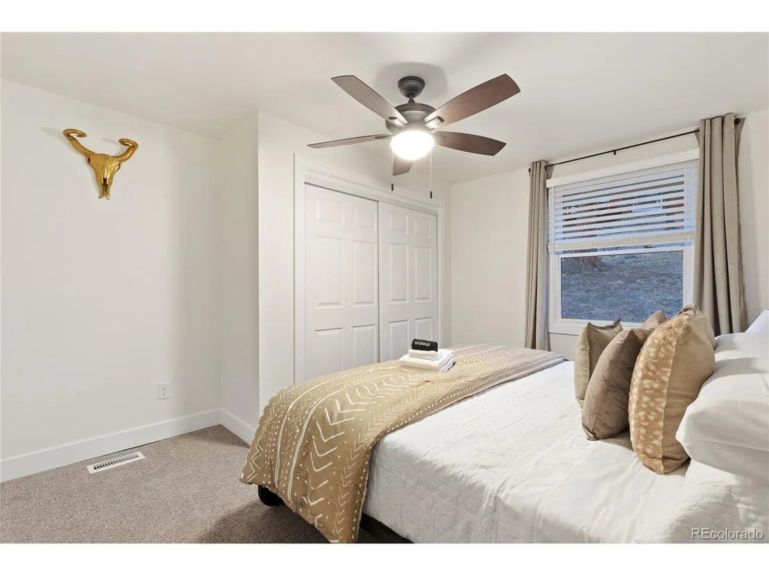 Photo of 29 S Pine Dr