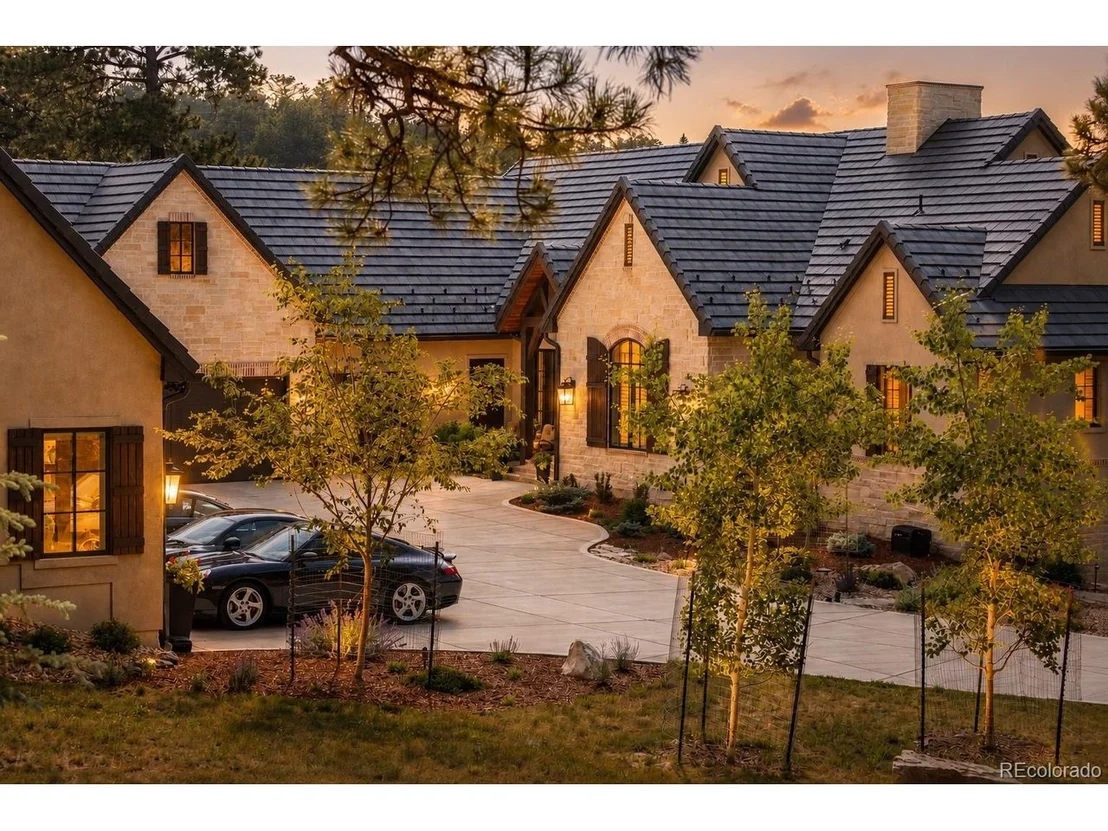 Photo of 940 Twisted Pine Rd