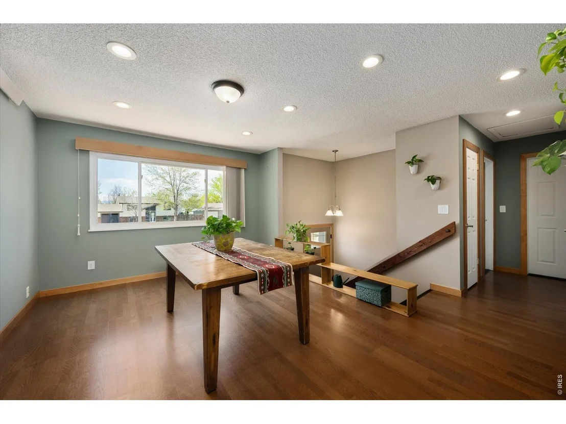 Photo of 811 Table Mountain Ct
