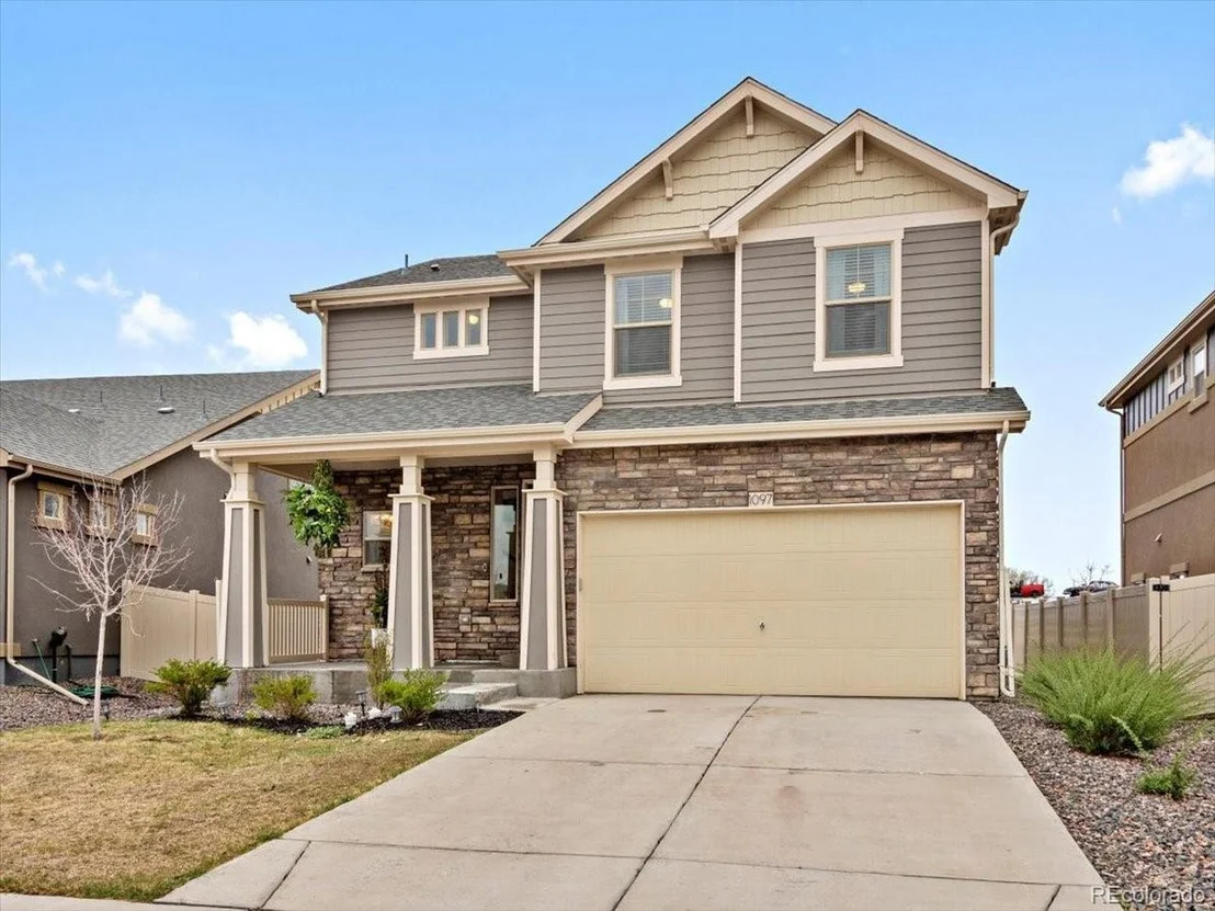 Photo of 1097 Acadia Cir