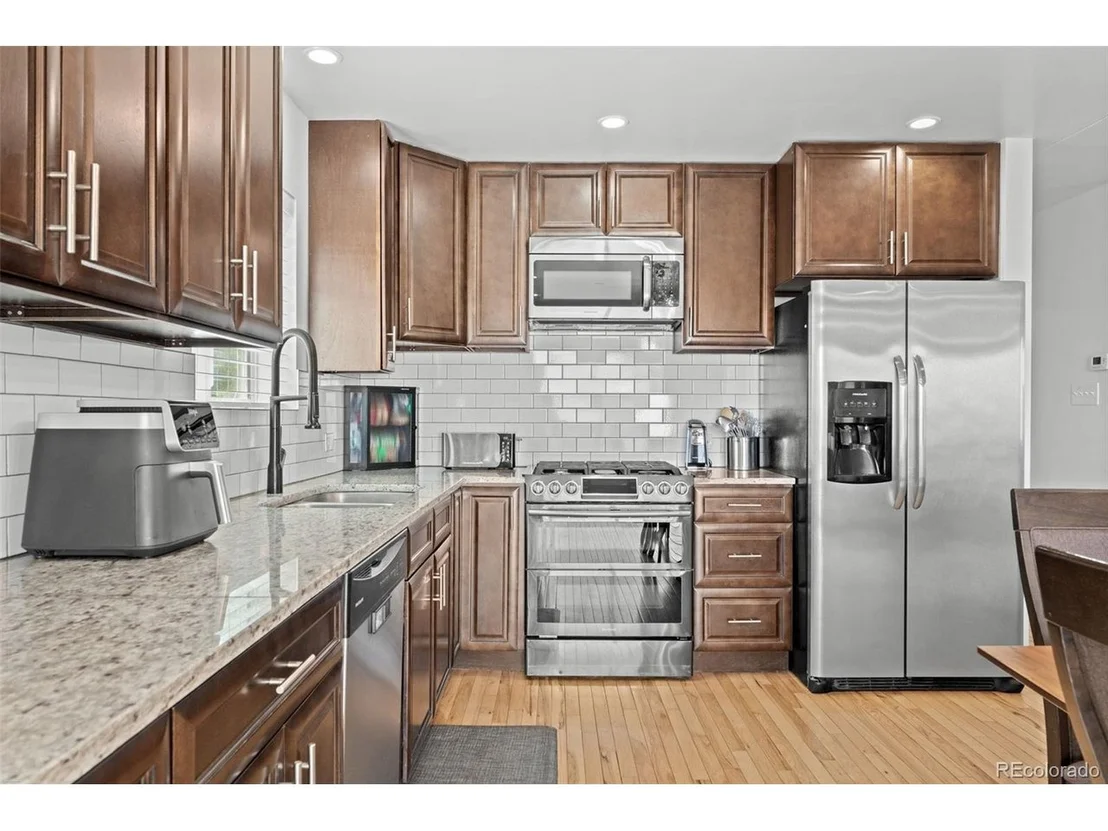 Photo of 125 Sun Way