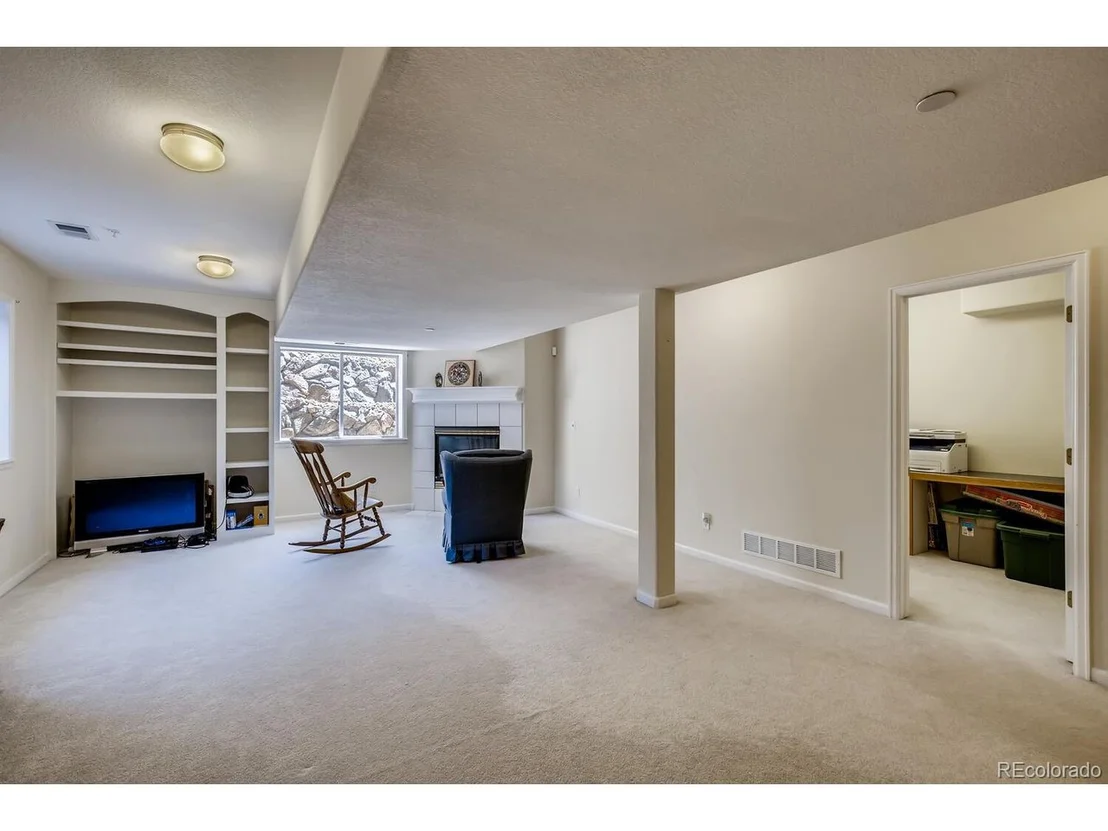 Photo of 1912 Creekside Dr