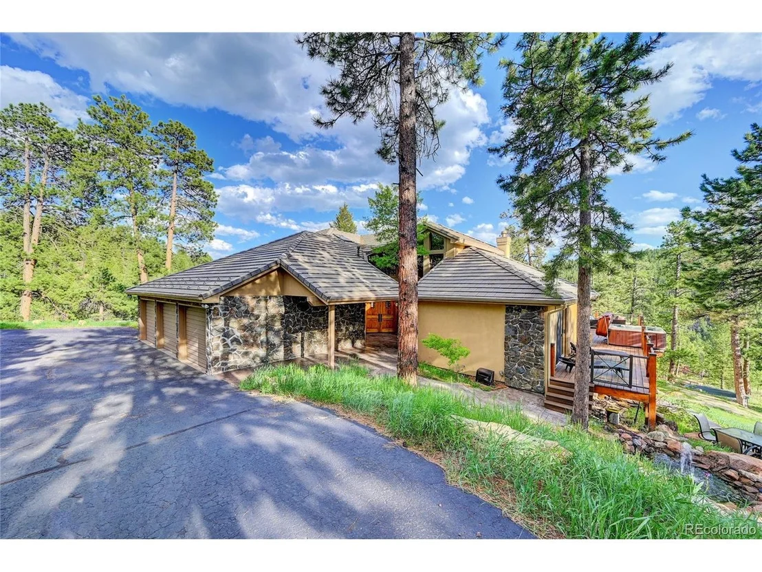 Photo of 3886 Spring Valley Trl