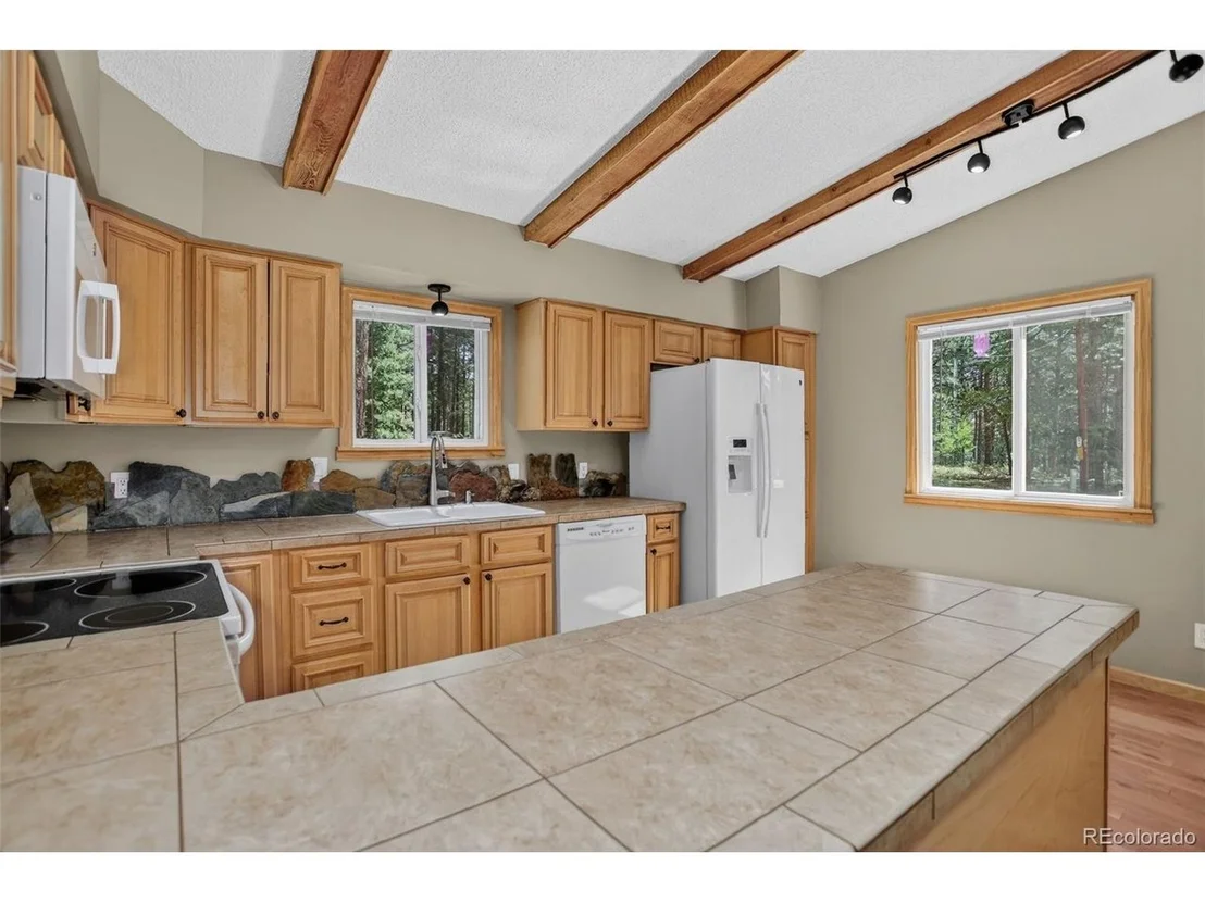 Photo of 11135 Kennedy Ave