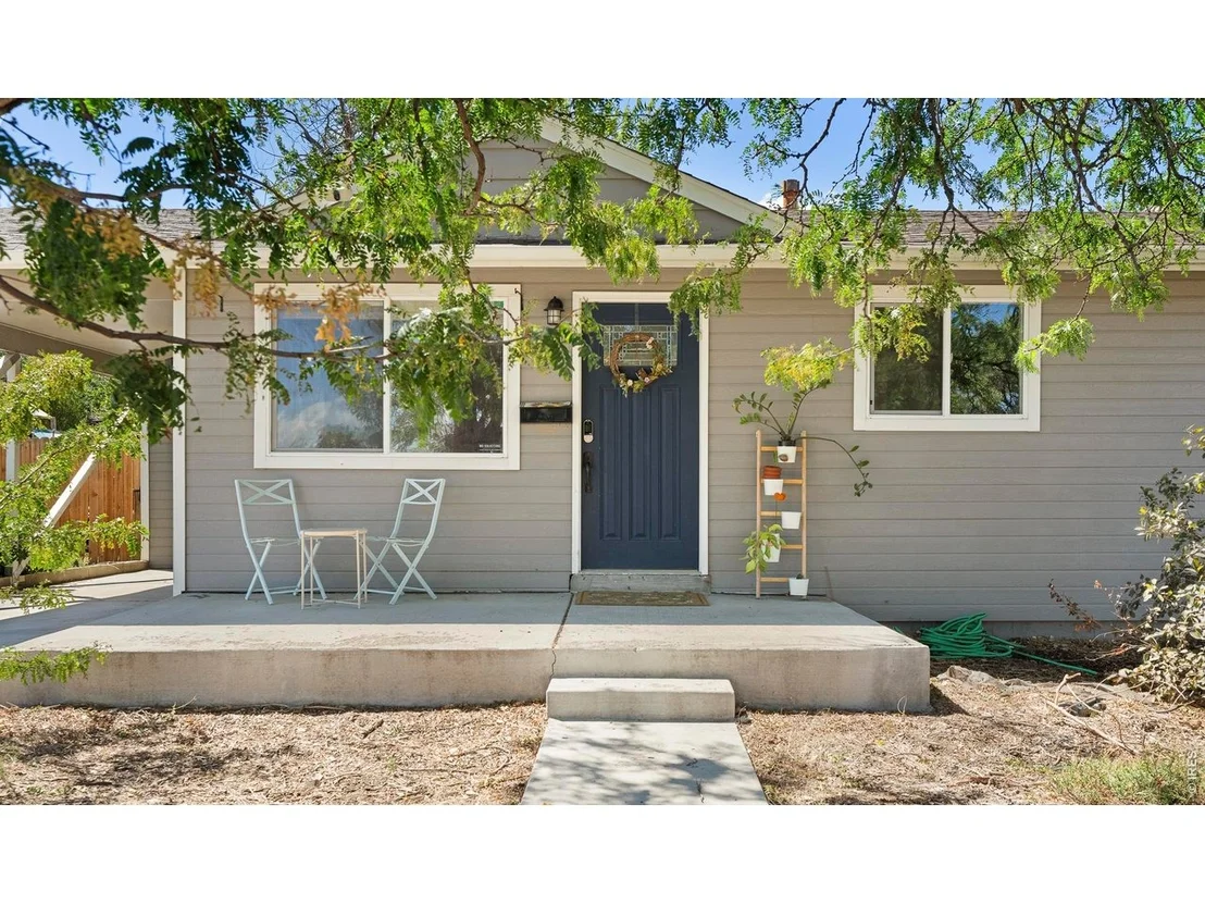 Photo of 8441 Devonshire Blvd