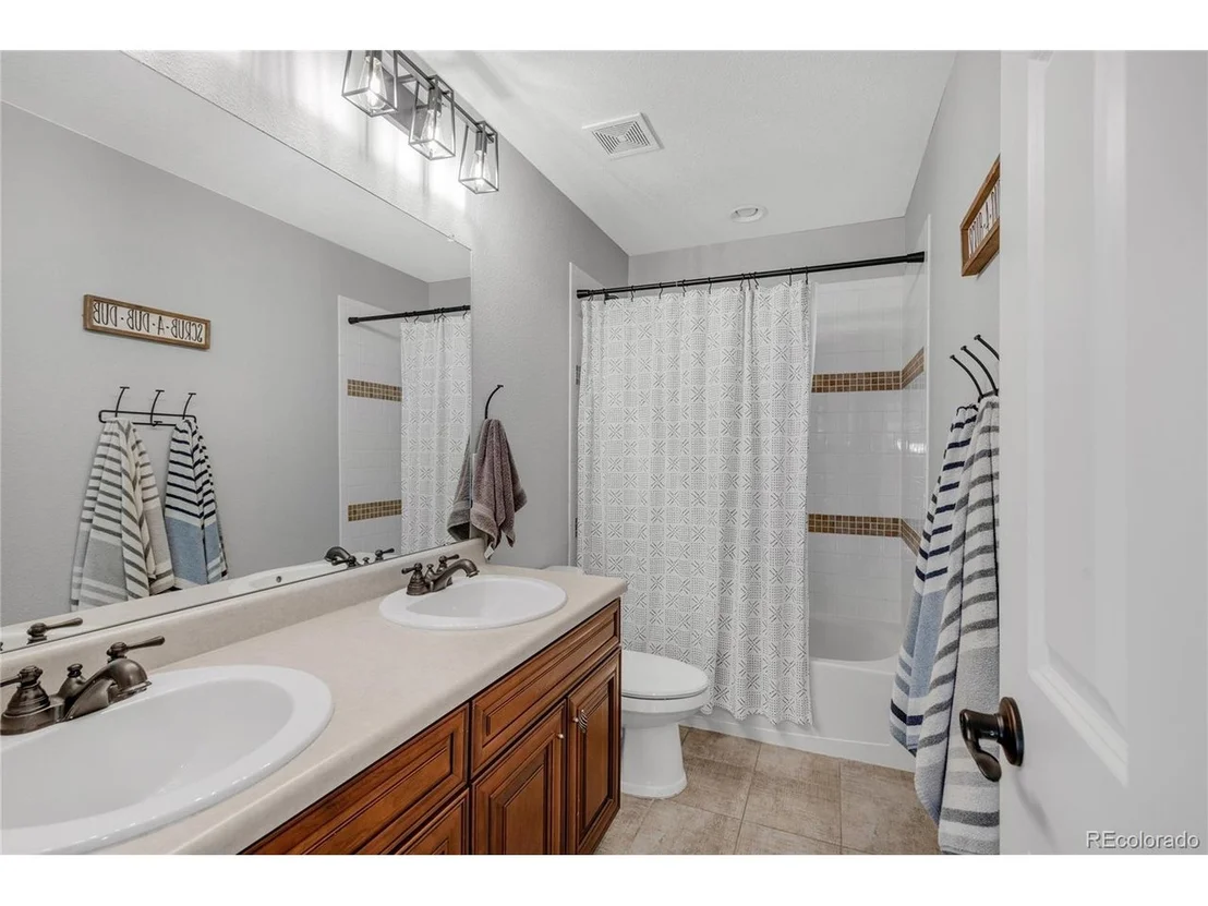 Photo of 147 Maxwell Cir