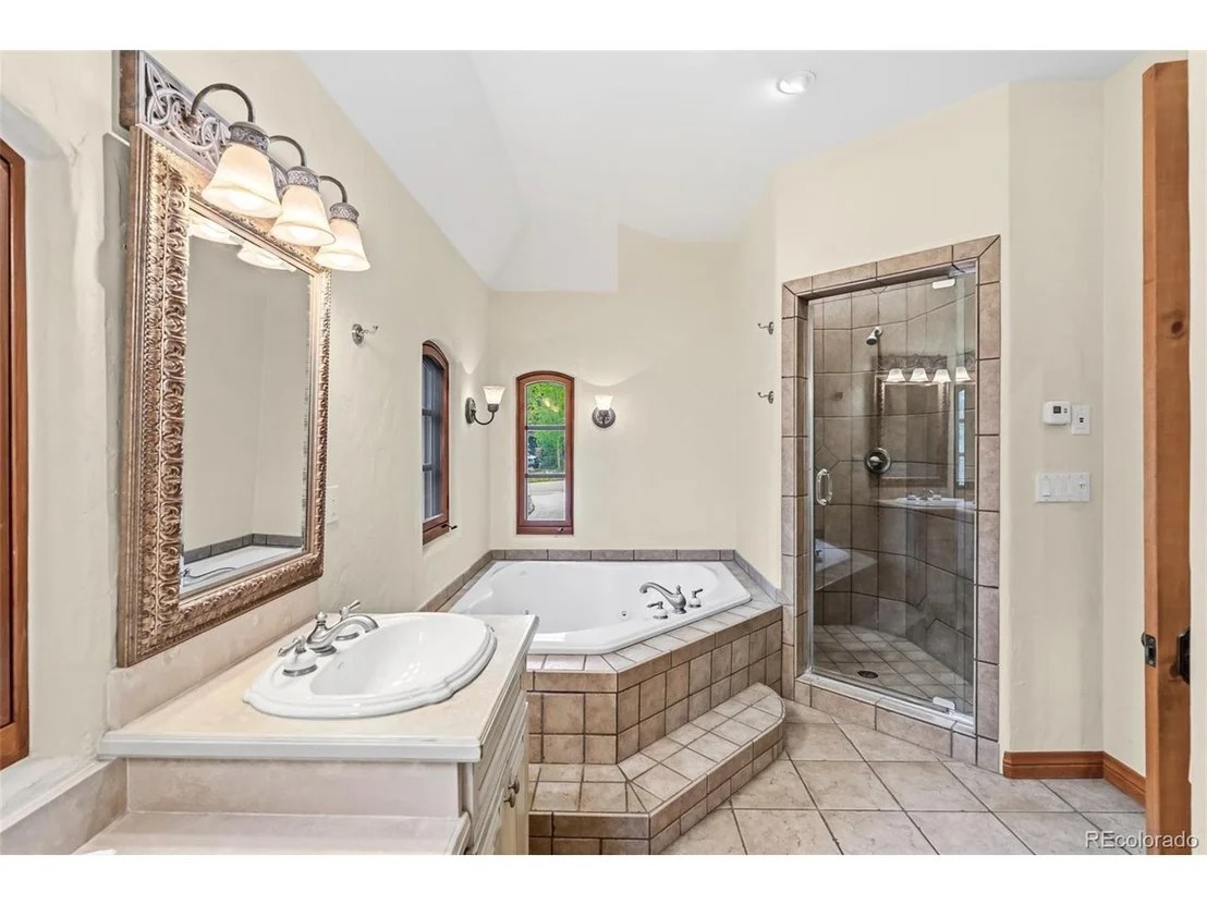 Photo of 54 Boulder Cir