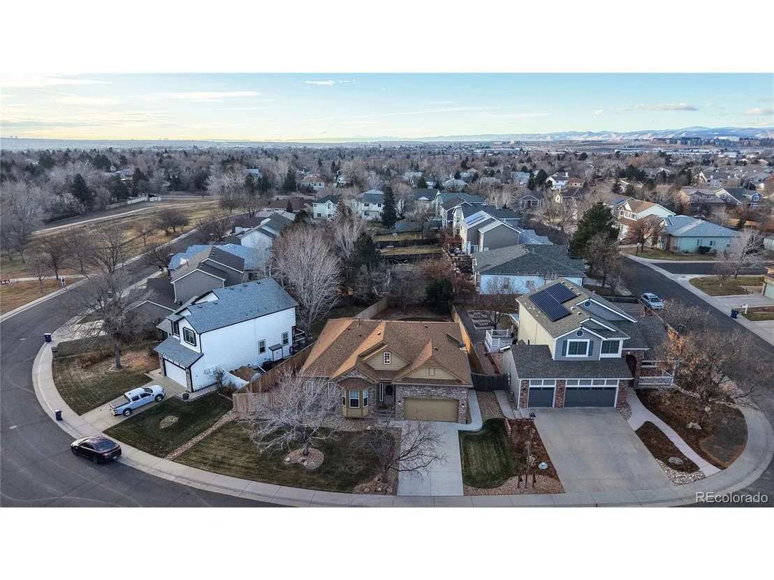 Photo of 1330 Iris Cir