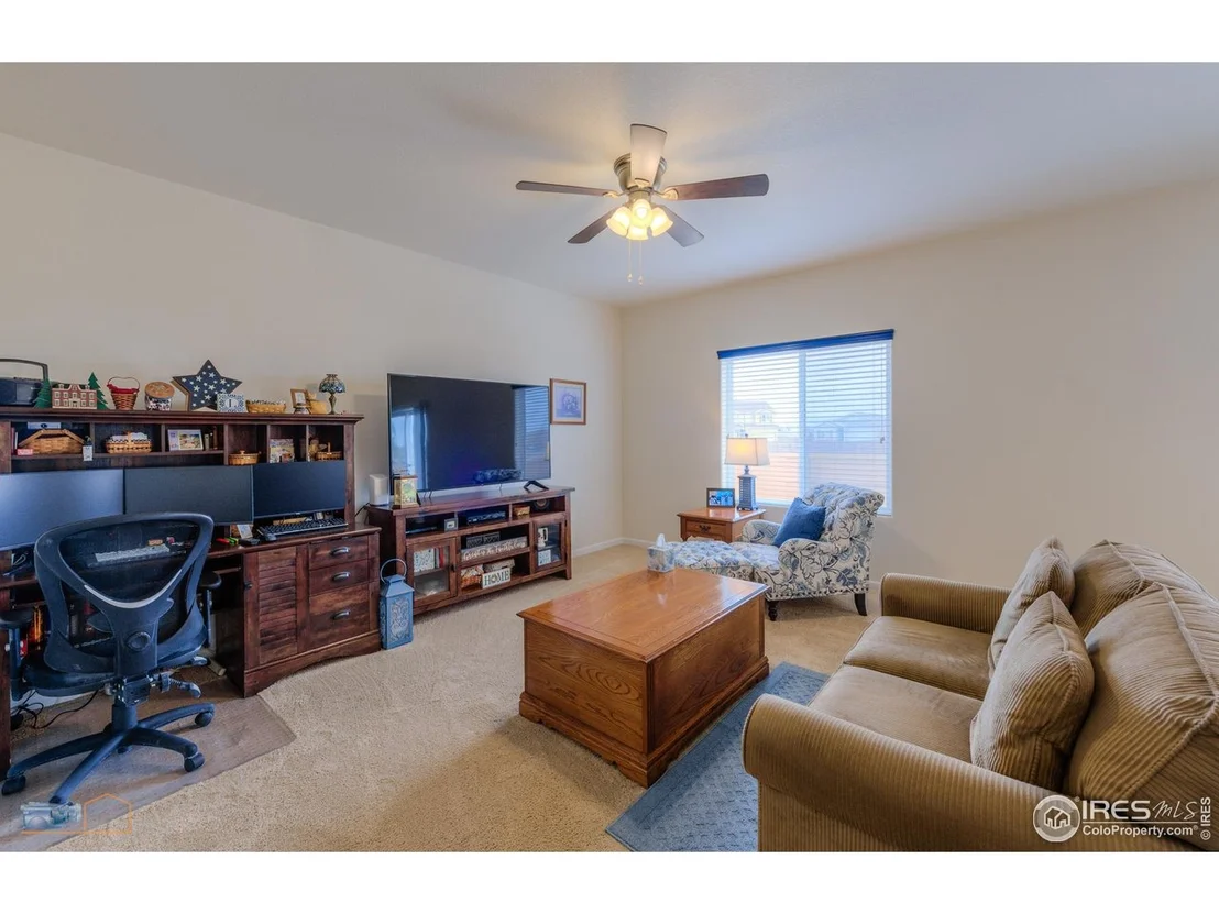Photo of 591 Sandi Ln