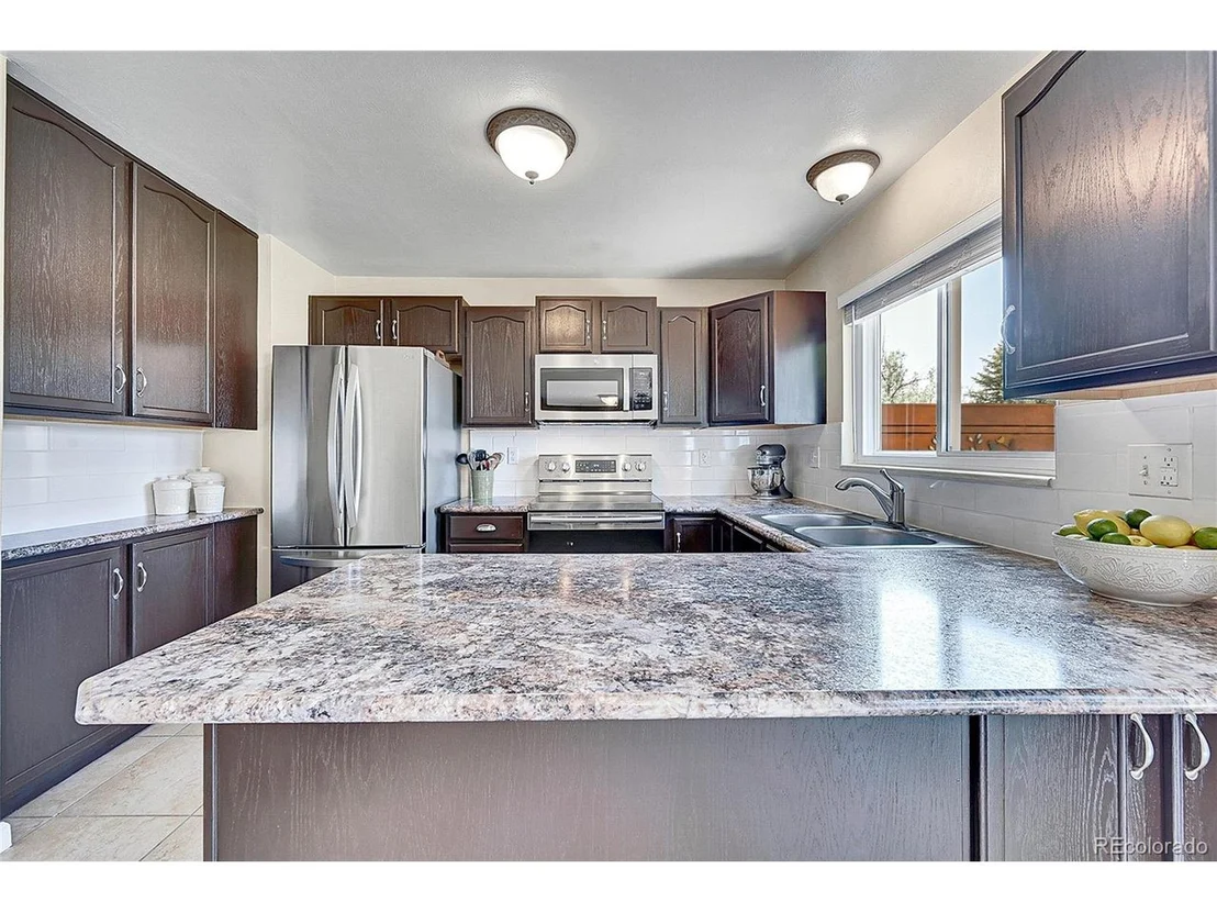 Photo of 1093 Lilac Cir