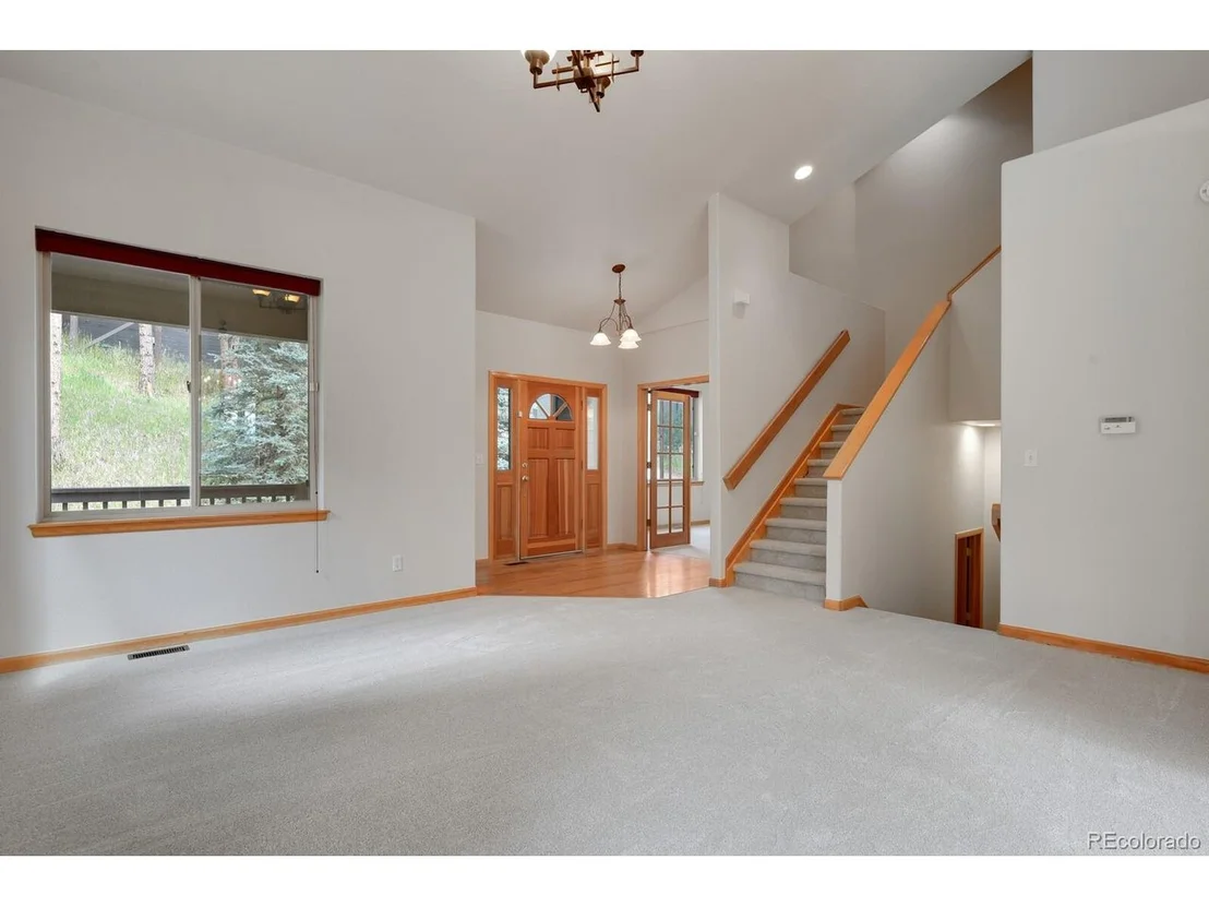 Photo of 3118 Moonshadow Ln