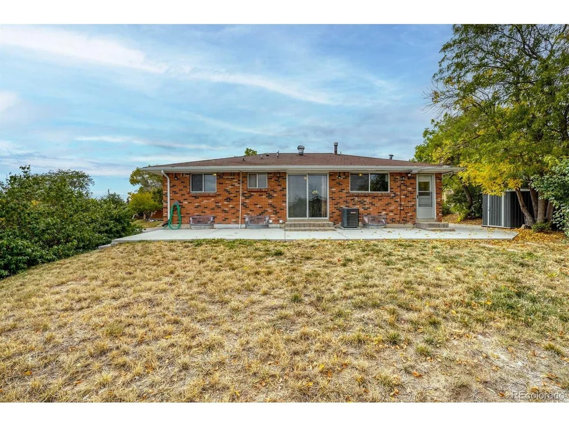 Photo of 131 Marigold Dr