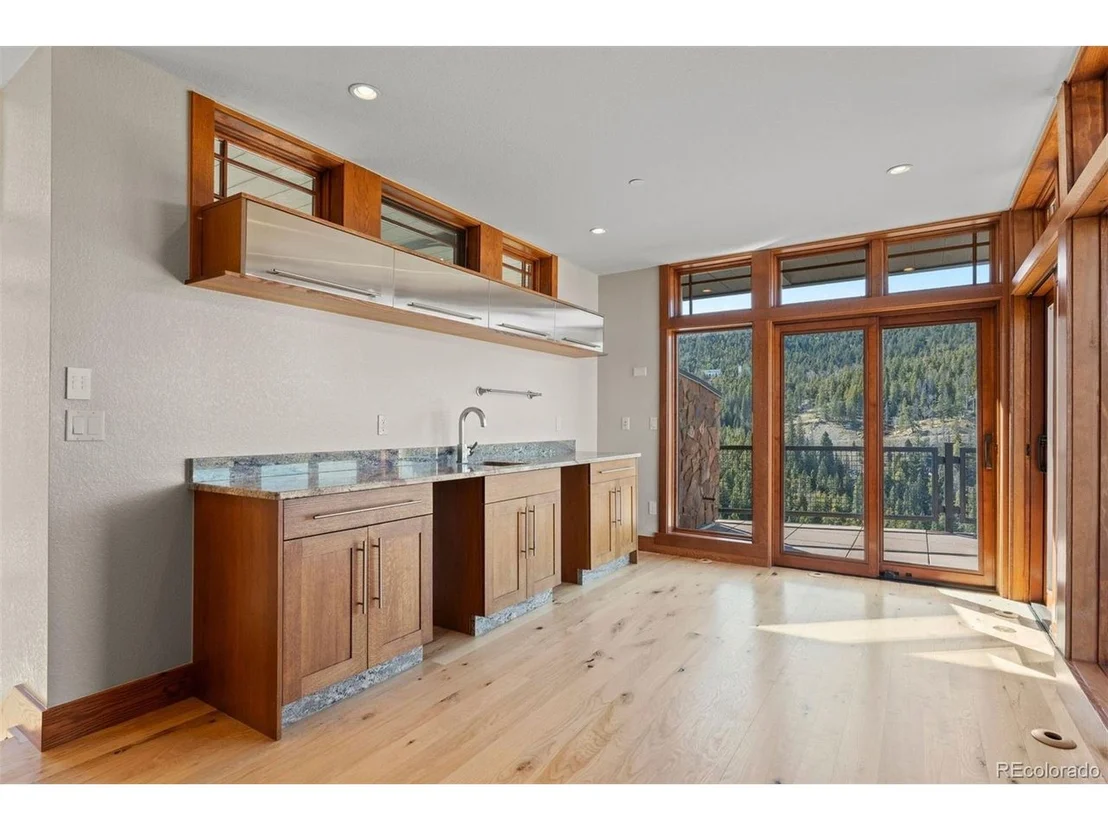 Photo of 180 Outpost Ln