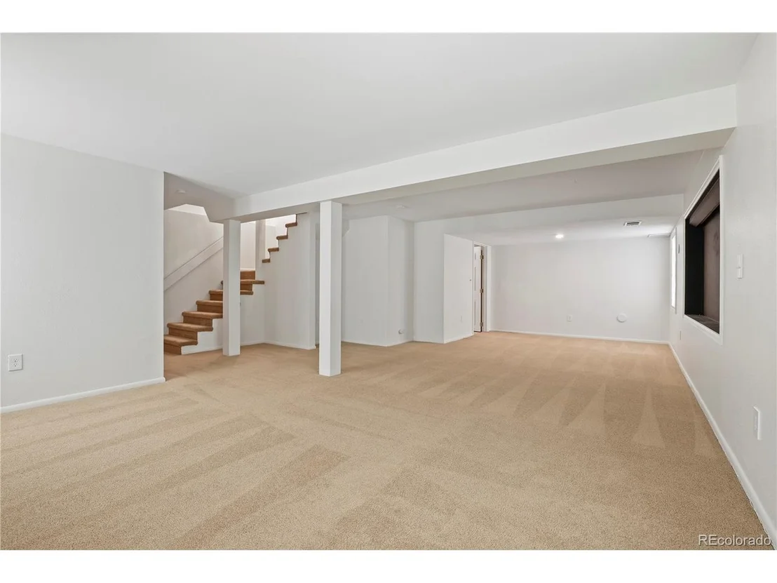 Photo of 8760 Independence Way