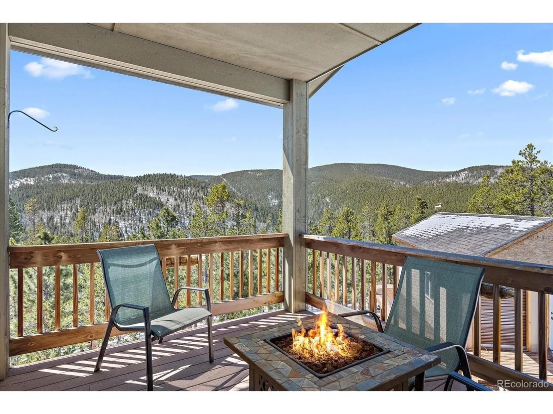 Photo of 286 Chieftain Rd