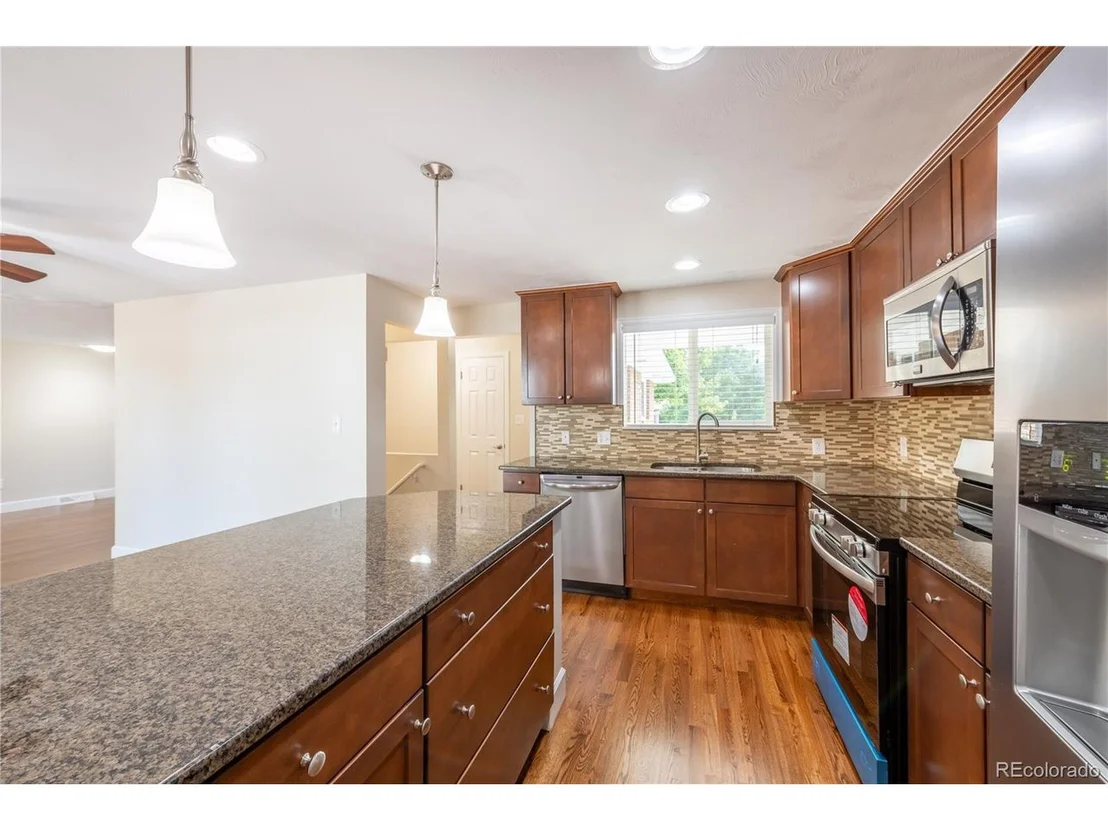 Photo of 805 Opal Way