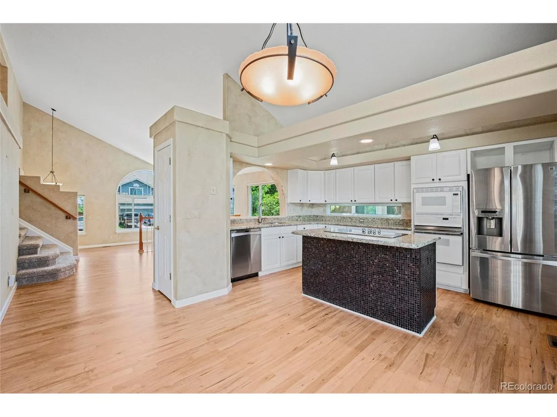 Photo of 6846 Edgewood Way