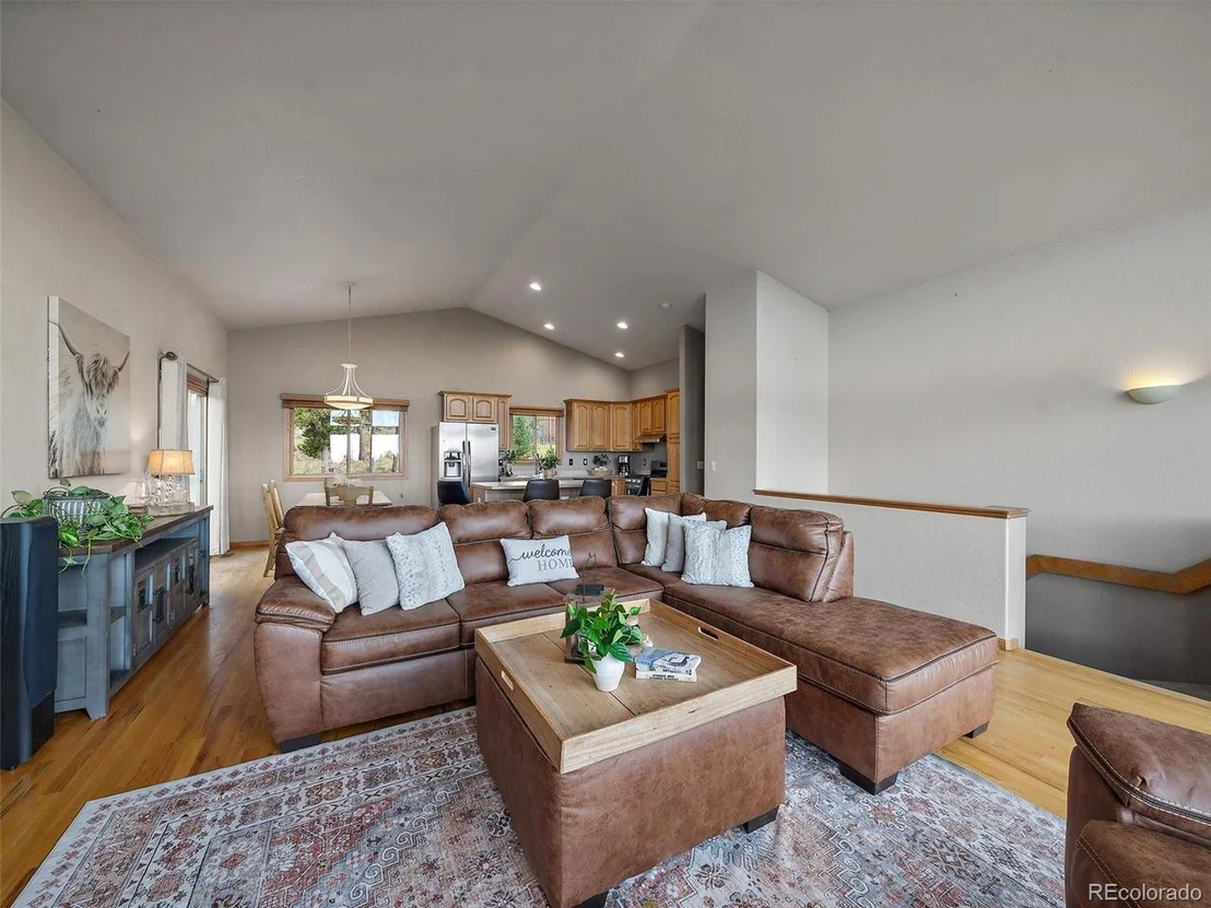 Photo of 34878 Forest Estates Rd