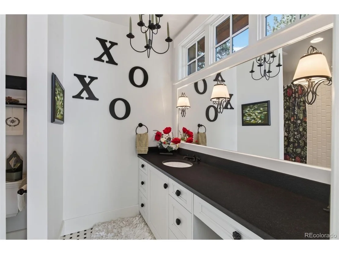 Photo of 1028 Blue Grass Trl