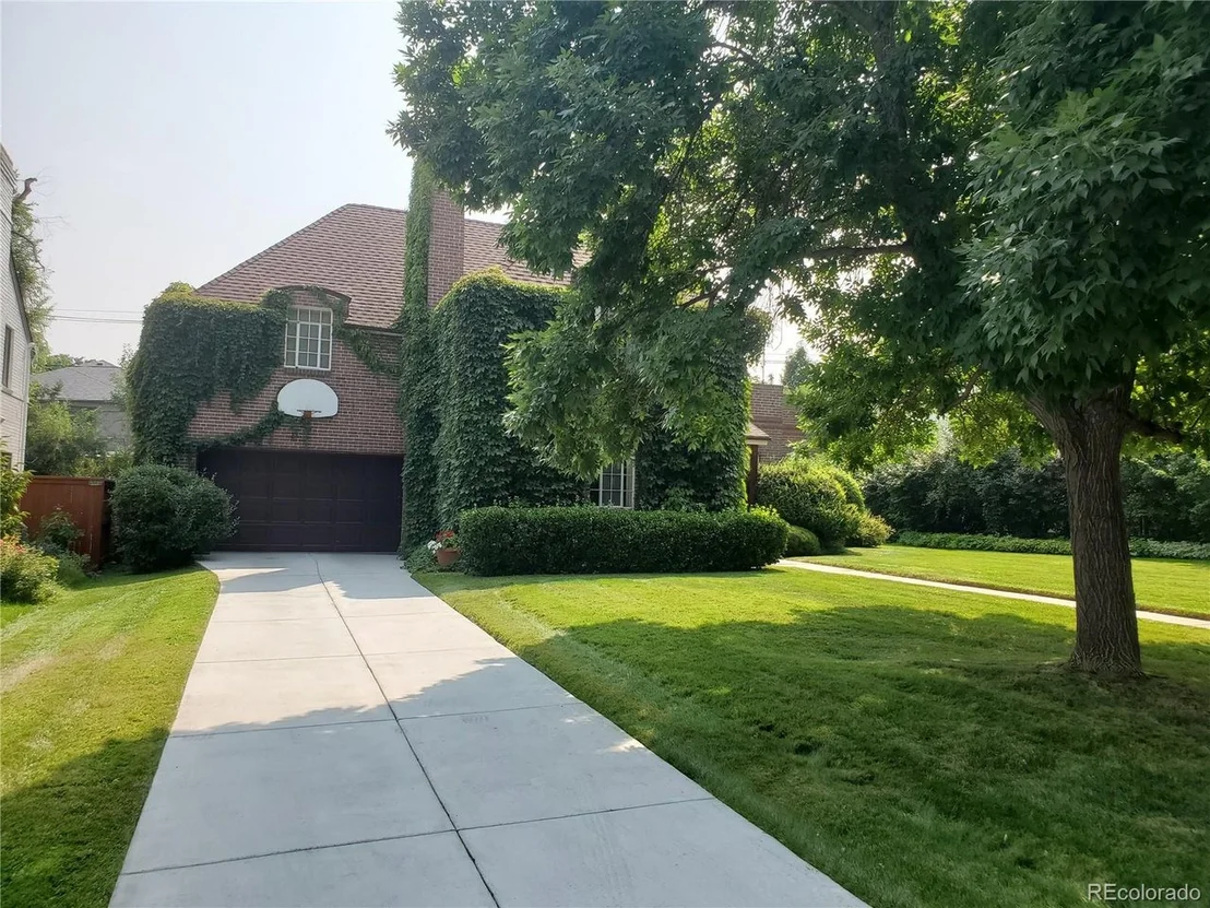 Photo of 356 Dexter St