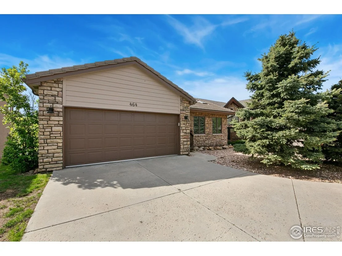 Photo of 464 Skyline Dr