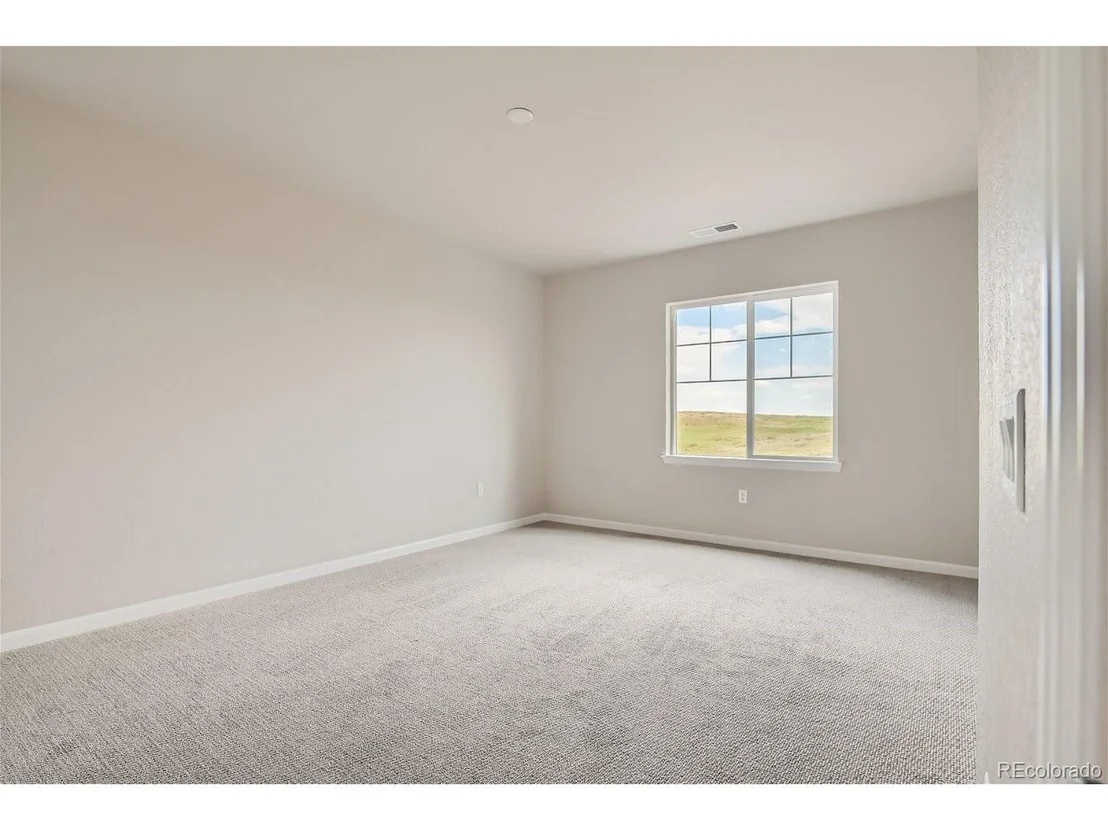 Photo of 2549 Wesley Ln