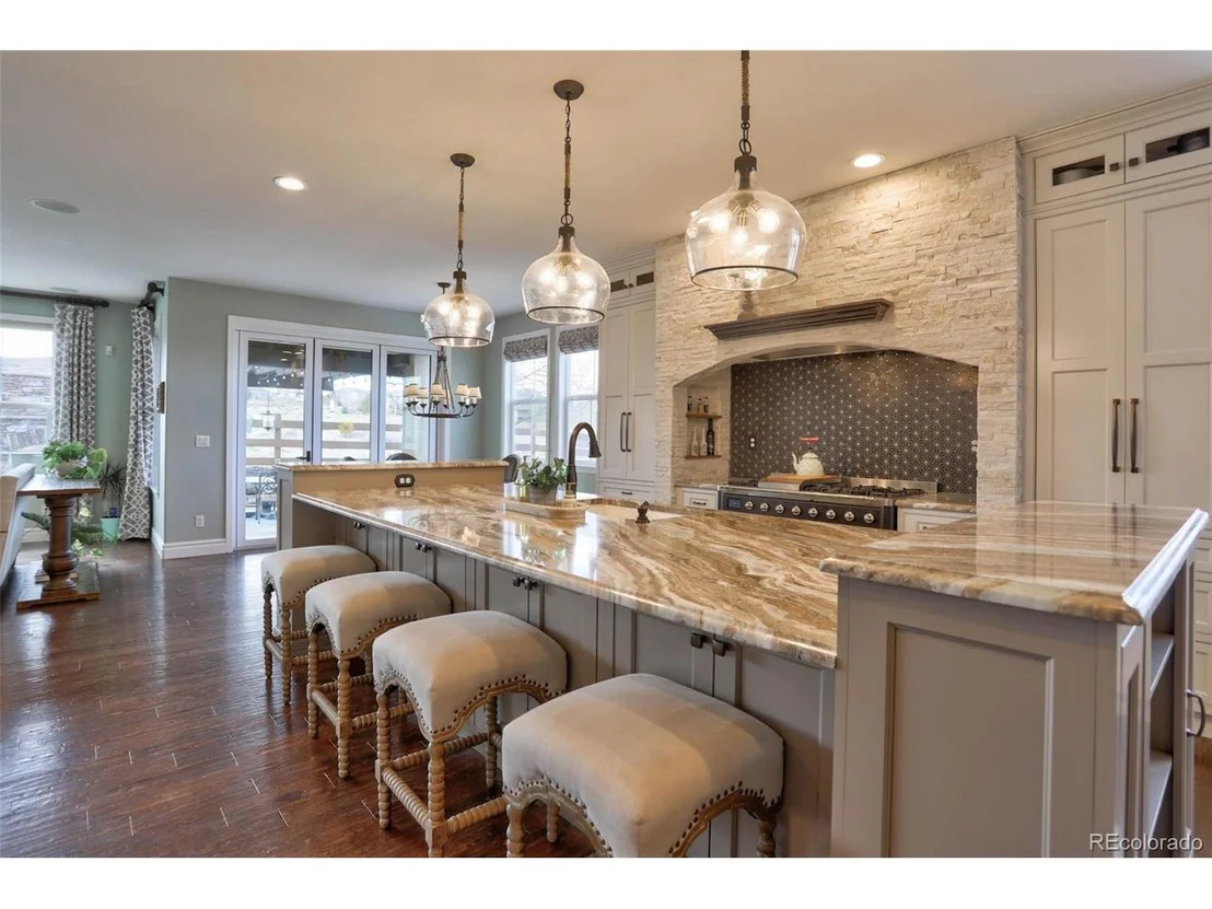 Photo of 3717 Fairbrook Pt