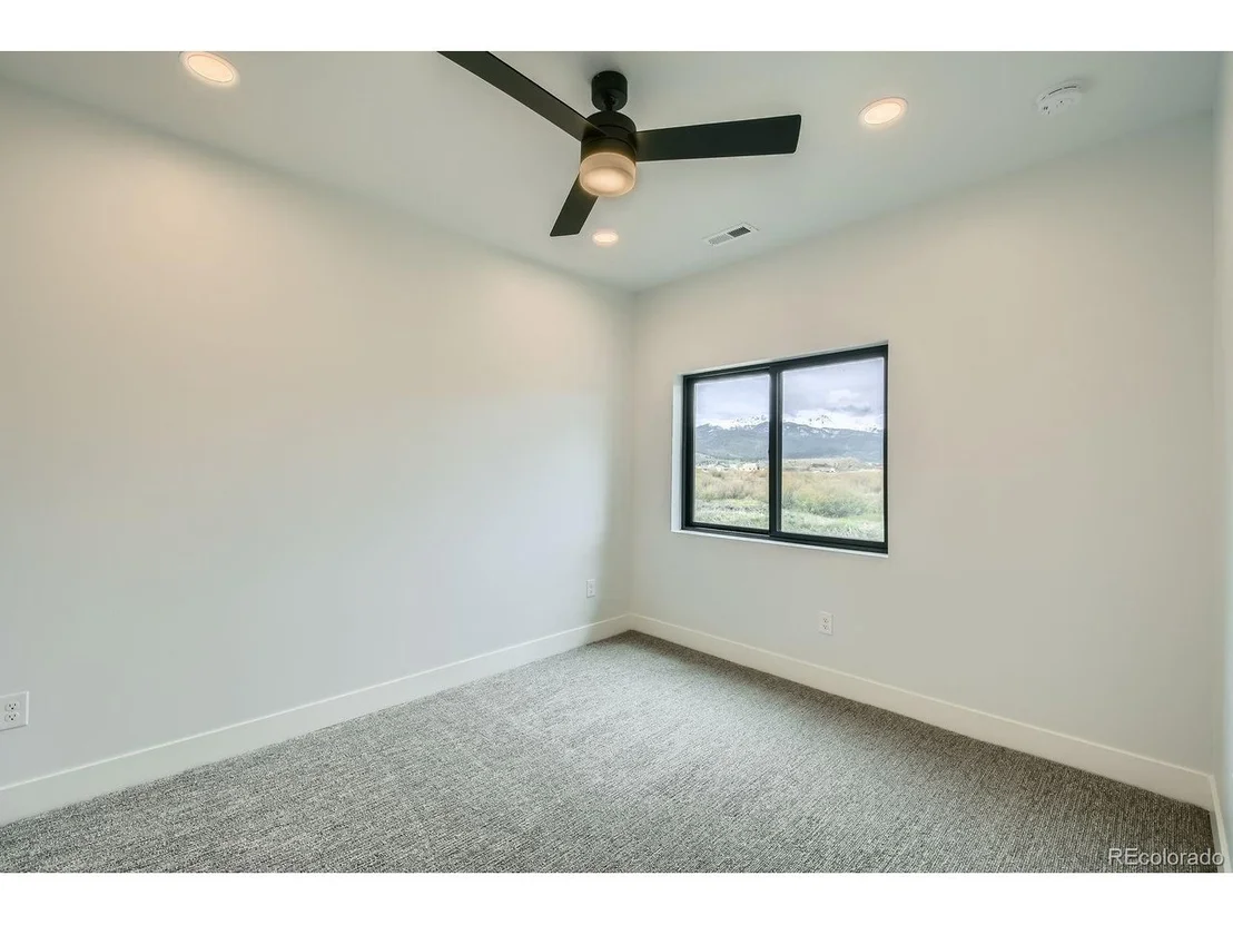 Photo of 1501 James Dr