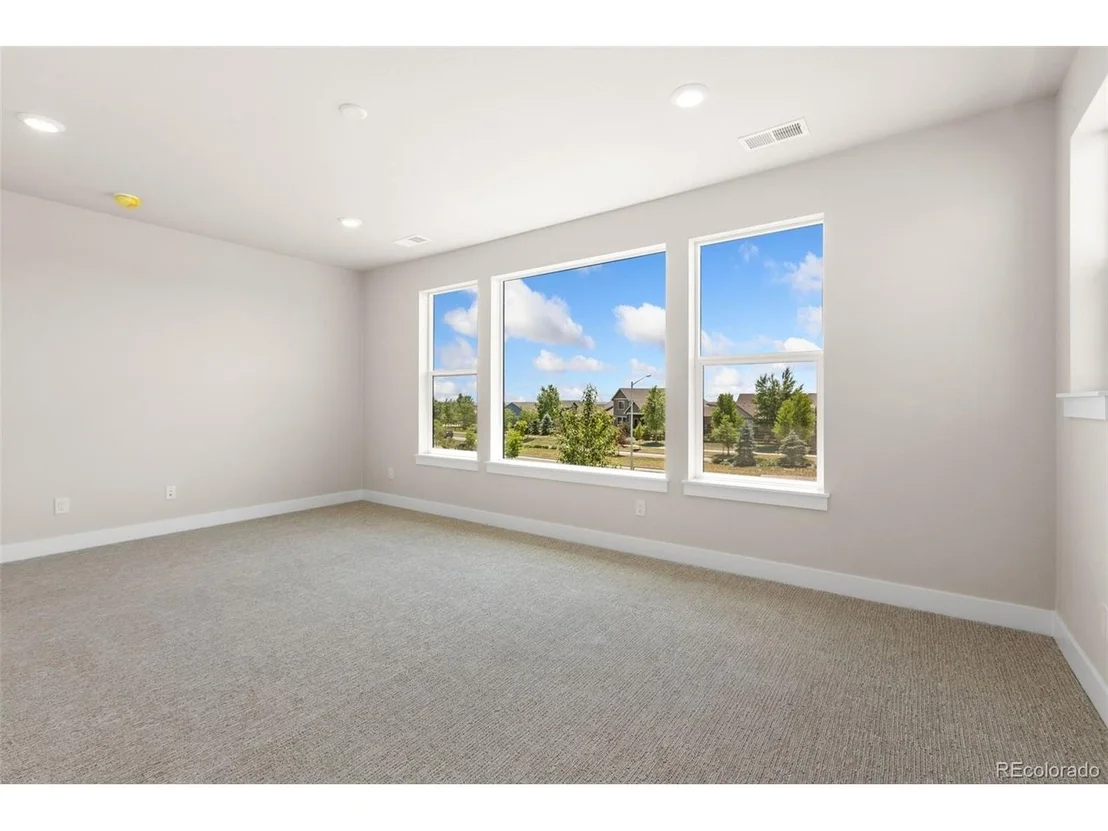 Photo of 1657 Winter Glow Dr