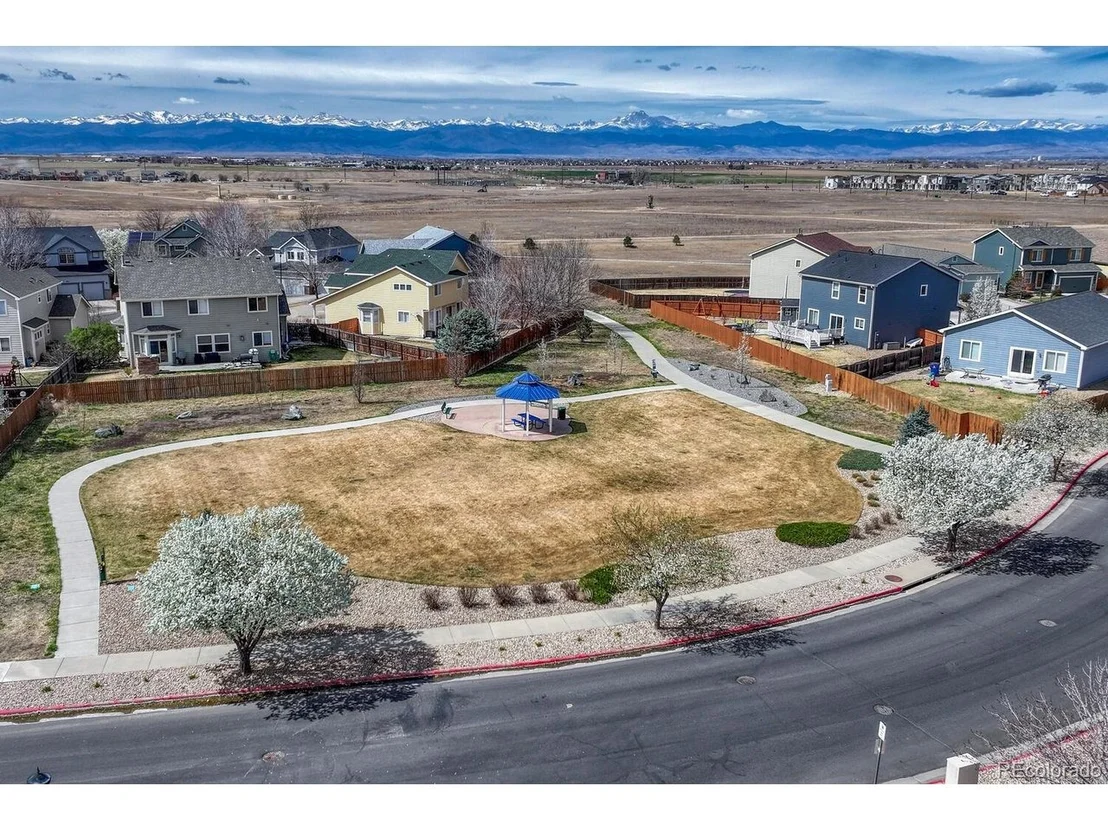 Photo of 490 Dukes Way