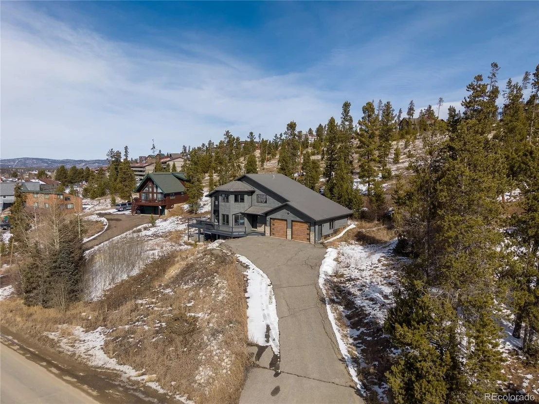Photo of 421 County Road 804