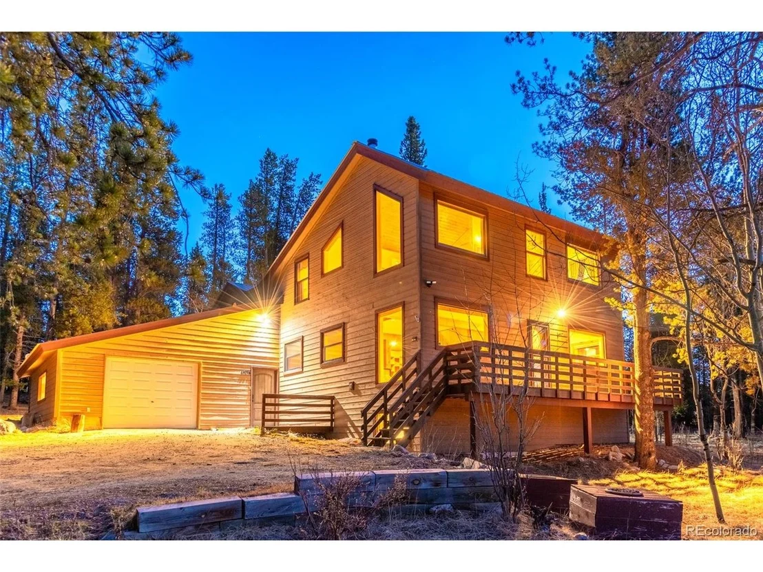 Photo of 1305 Lakeside Dr