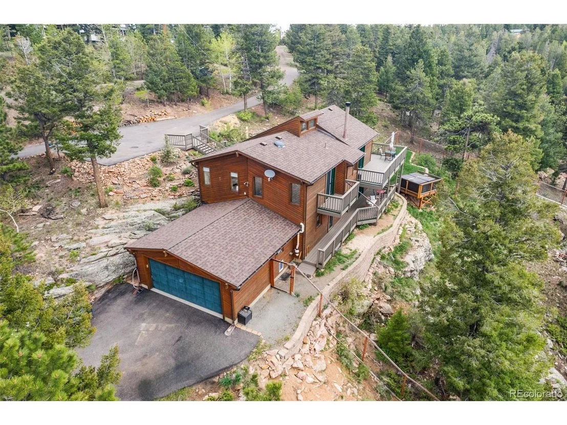 Photo of 25167 Red Cloud Dr