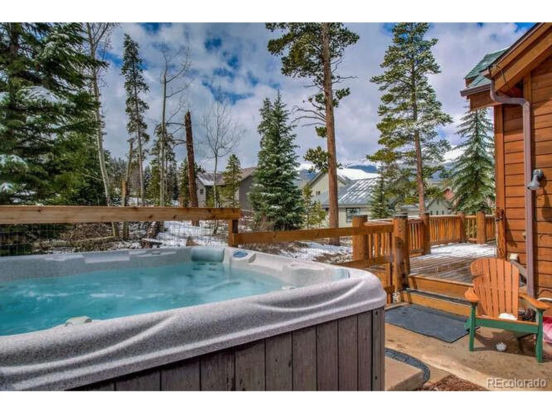 Photo of 89 Fairview Cir