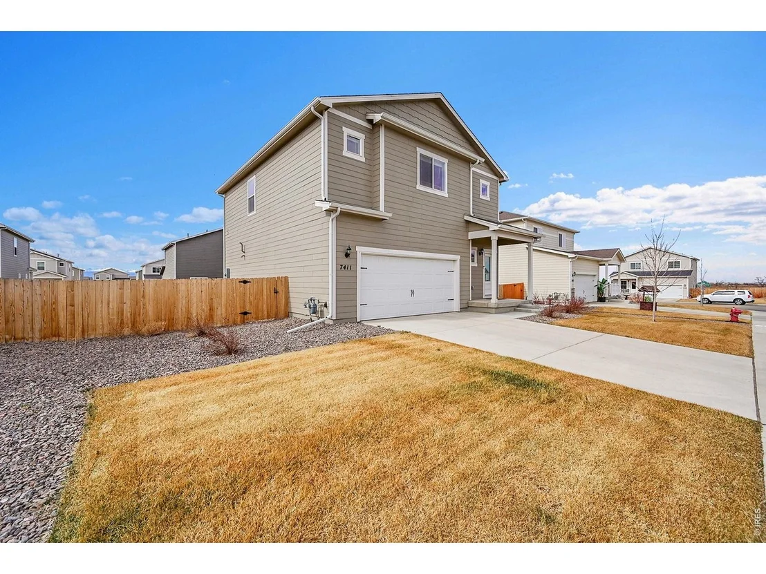 Photo of 7411 E Big Thompson Cir