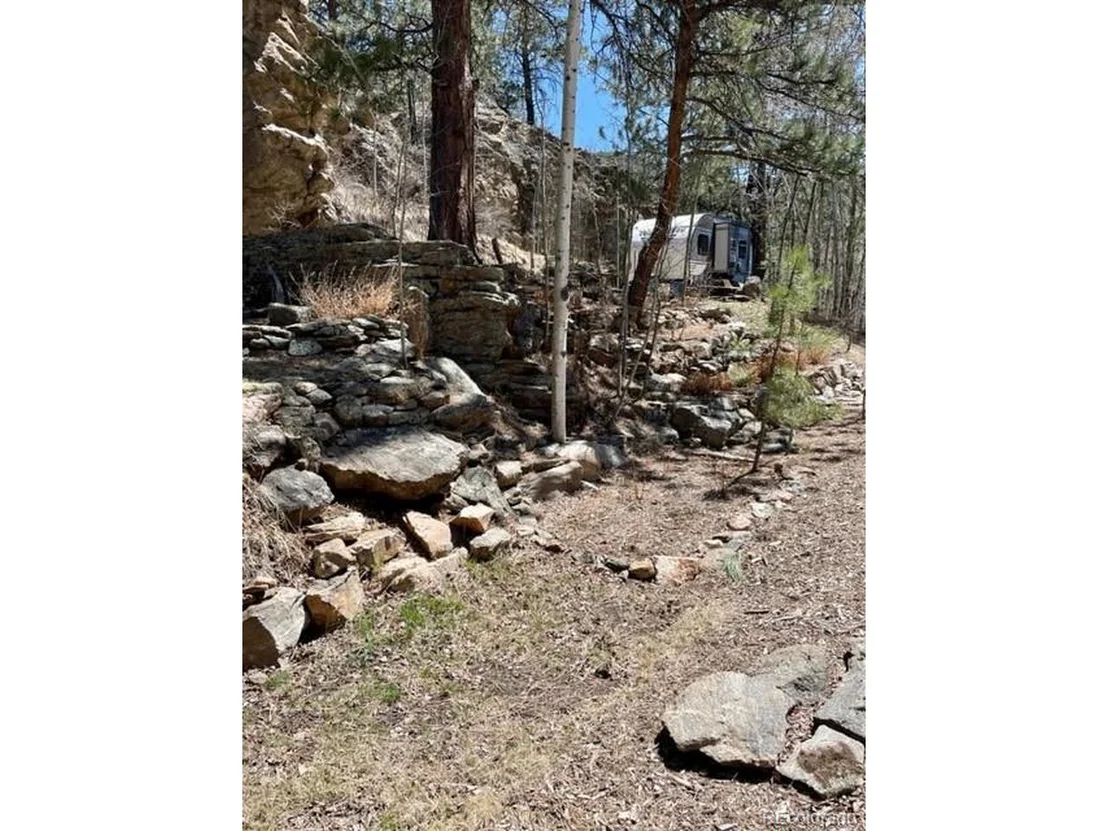 Photo of 694 Crow Valley Rd